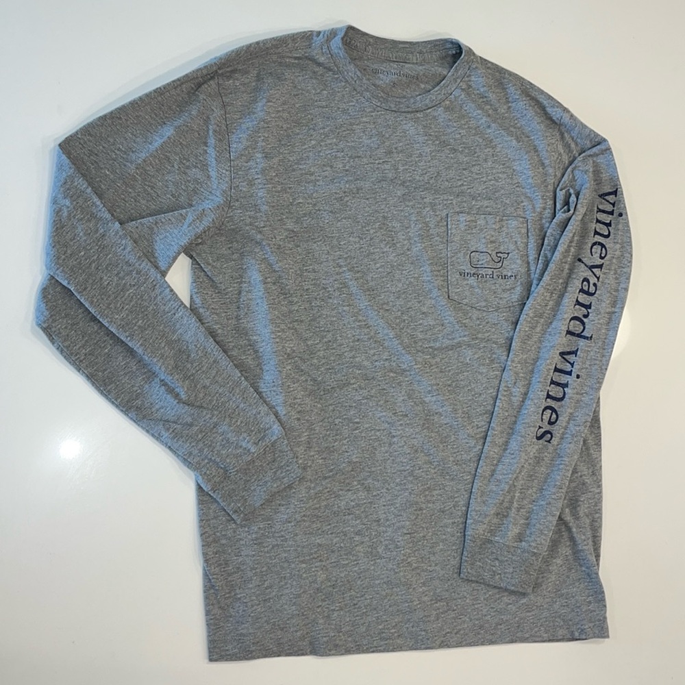 Vineyard Vines Vintage Whale Long-Sleeve Pocket Tee